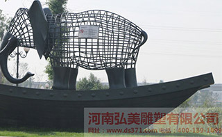 雕塑厂家哪家好？快到弘美雕塑瞧一瞧