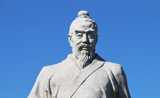保护城市雕塑人人有责