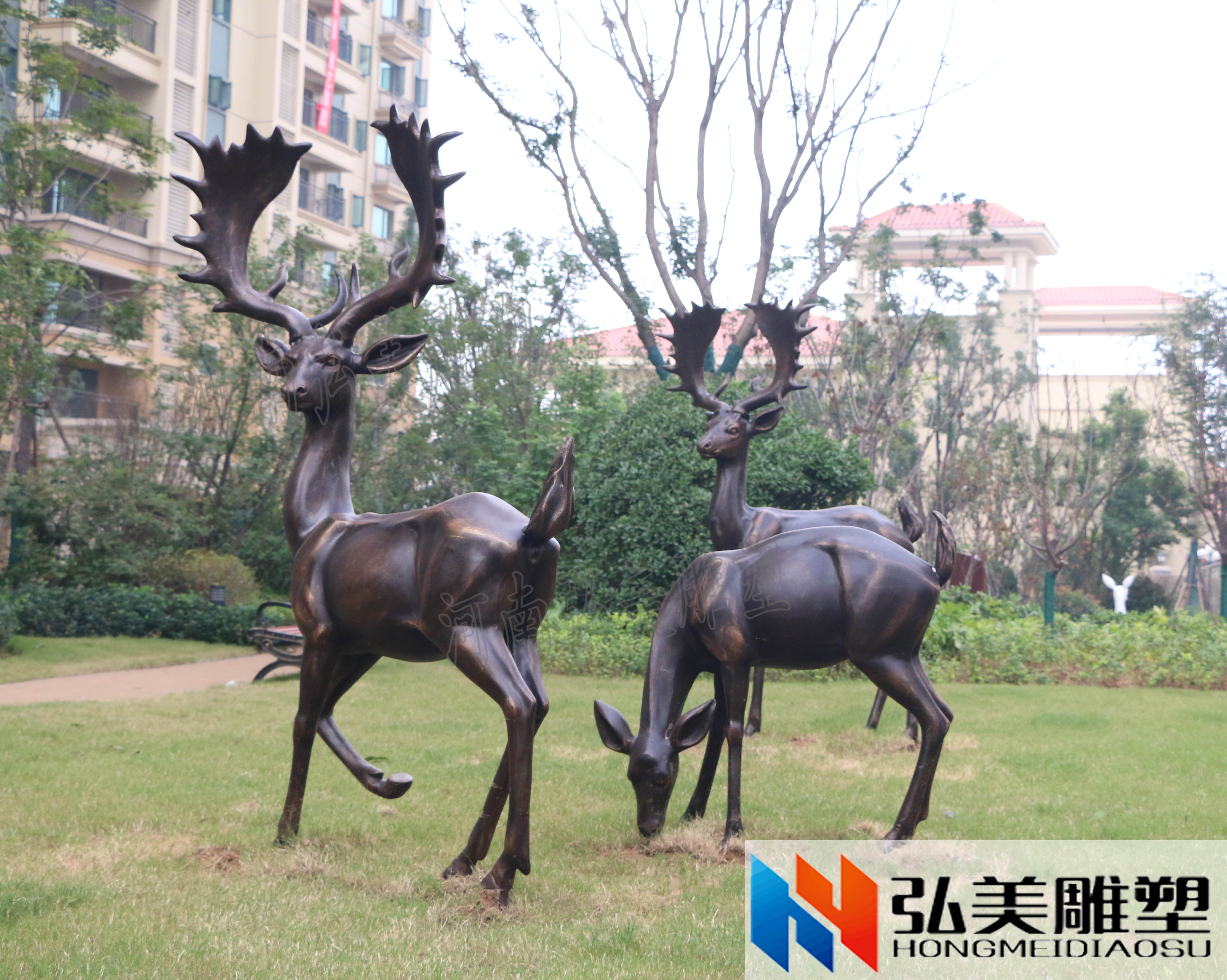 河南雕塑厂家为您揭开雕塑界变色龙的神秘面纱