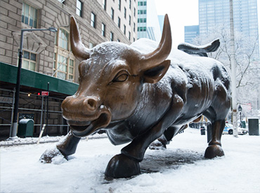 华尔街铜牛雕塑制作 弘美雕塑