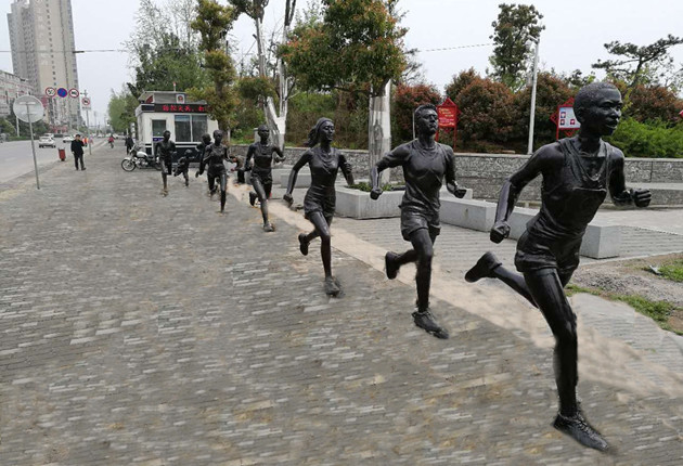 马拉松主题铸铜雕塑